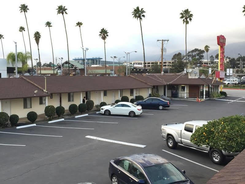 Hi-Way Host Motel Pasadena Exterior foto