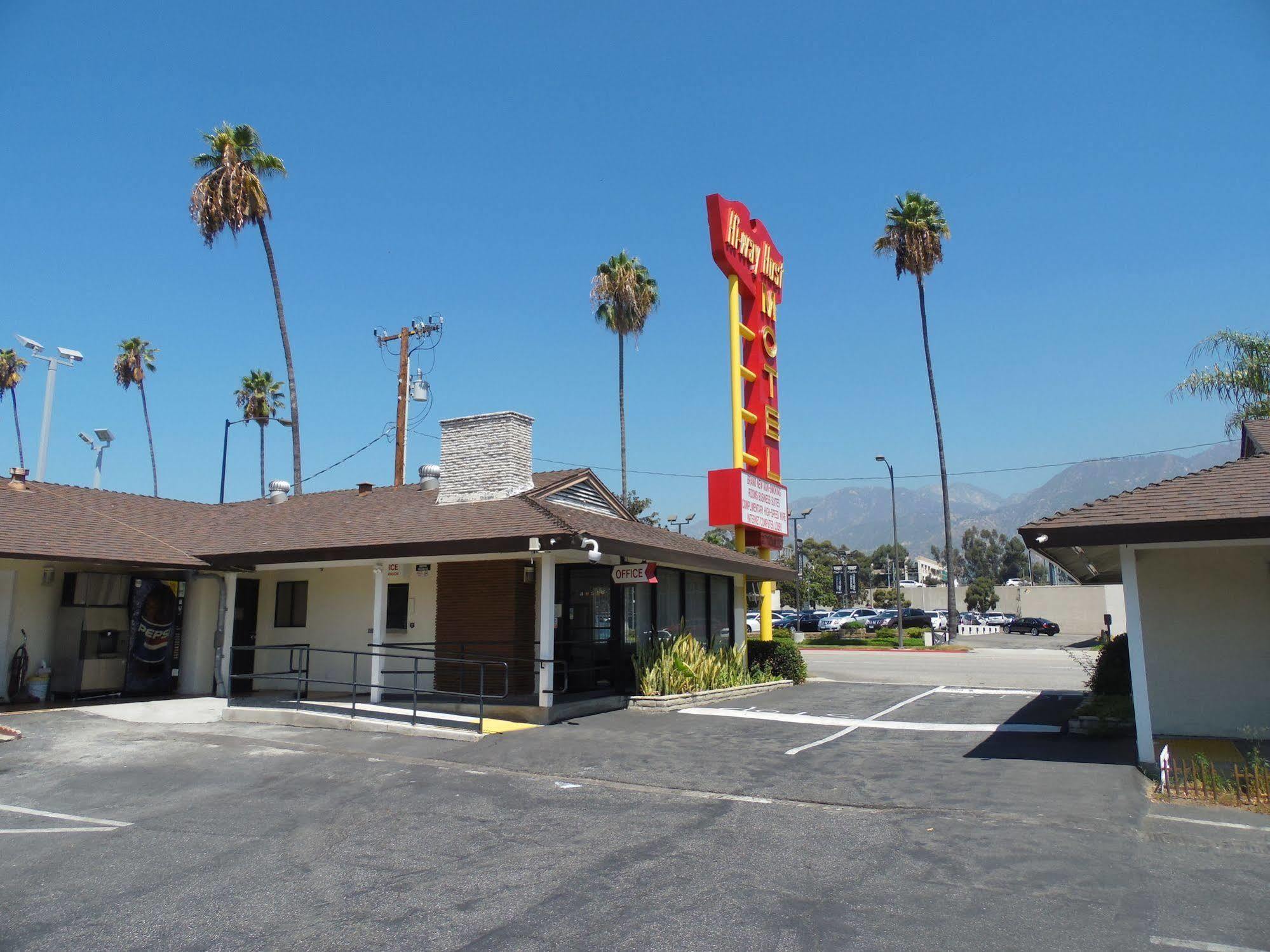 Hi-Way Host Motel Pasadena Exterior foto